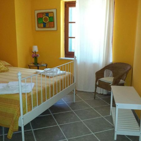 B&B Pietre Antiche Vezzi Portio Ngoại thất bức ảnh