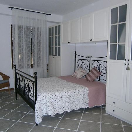 B&B Pietre Antiche Vezzi Portio Ngoại thất bức ảnh