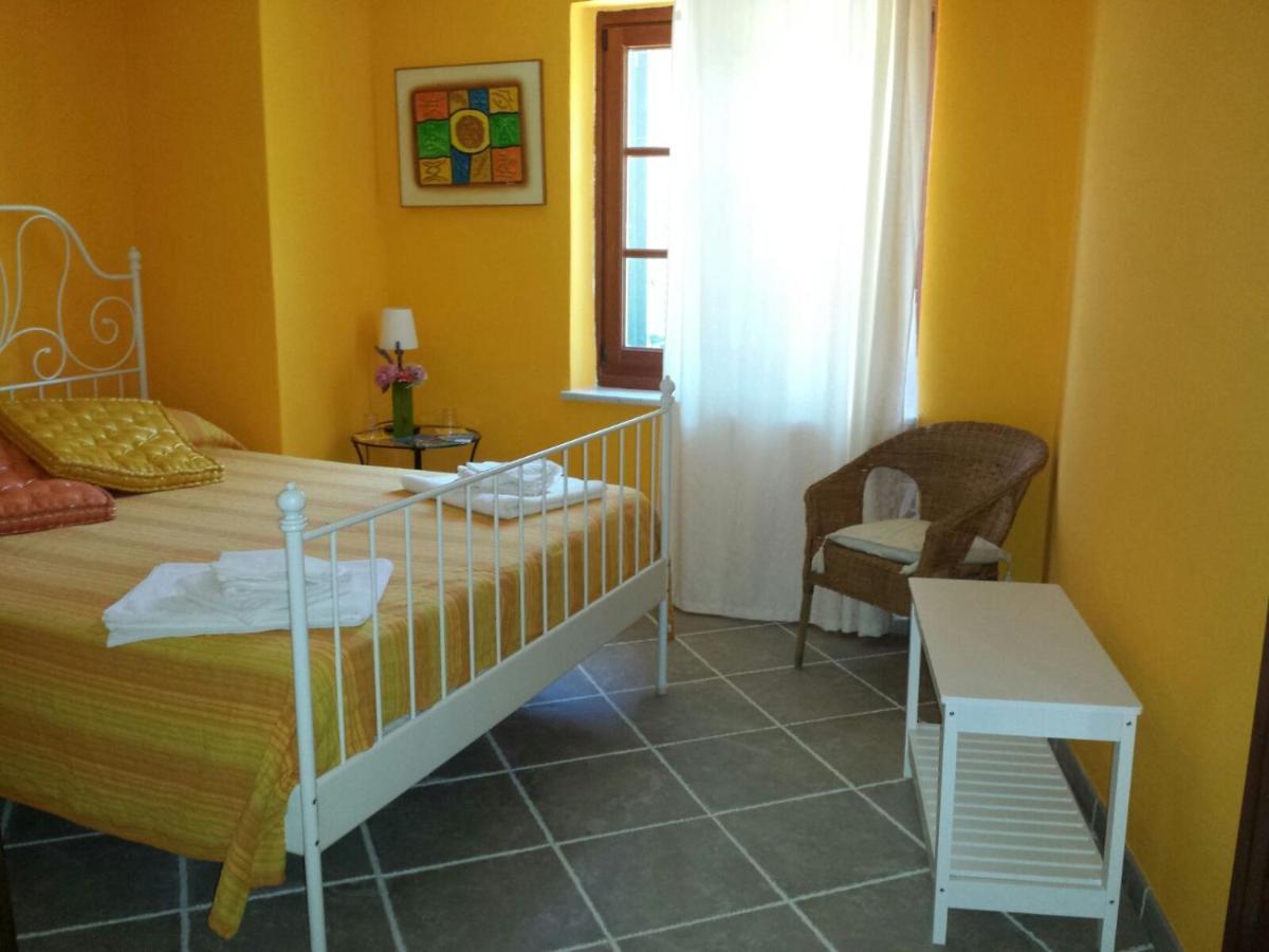 B&B Pietre Antiche Vezzi Portio Ngoại thất bức ảnh