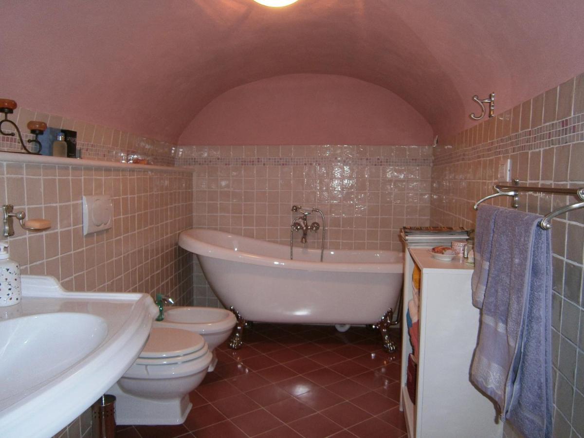 B&B Pietre Antiche Vezzi Portio Ngoại thất bức ảnh