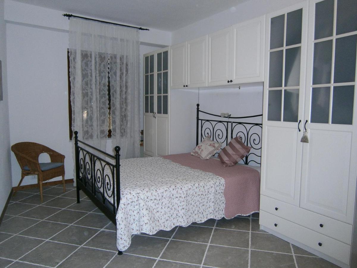 B&B Pietre Antiche Vezzi Portio Ngoại thất bức ảnh